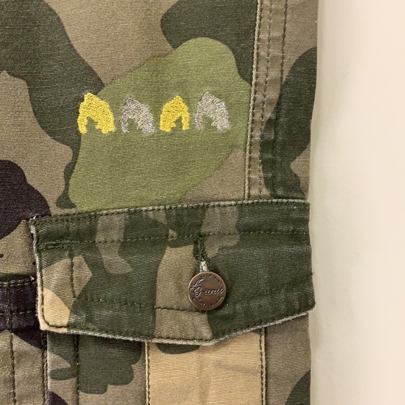 ***Vintage*** G-Unit Army Print Cropped Pants - Picture 3 of 4